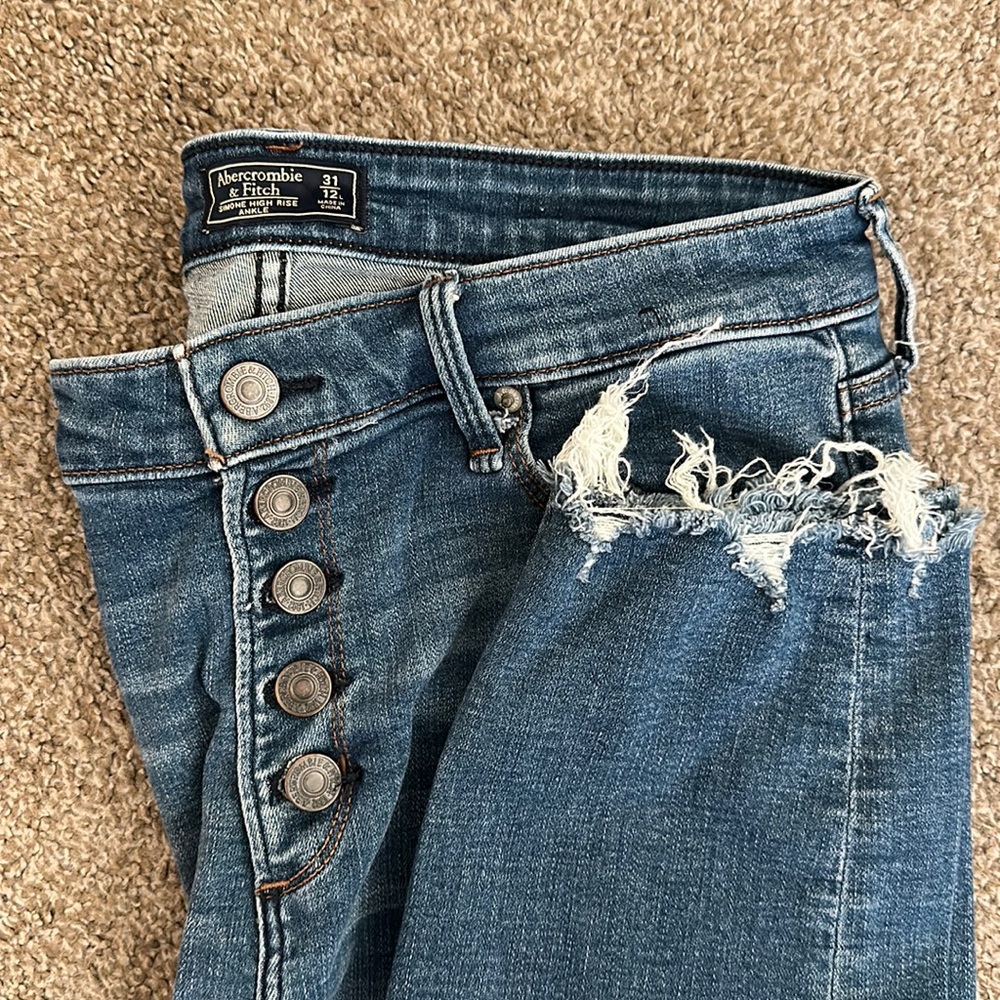 Abercrombie jeans